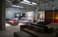 Showroom Adriana Furniture - nastroje wykreowane światłem i grafikami - zdjęcie 4